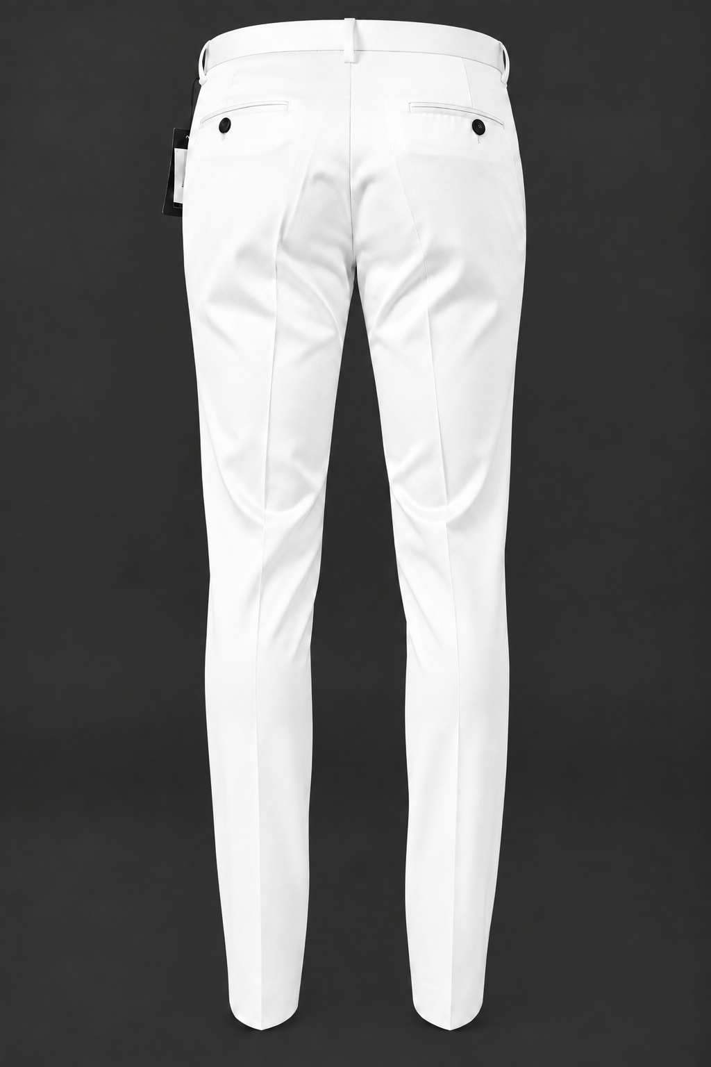 Pantalón blanco de espalda con mayor nitidez