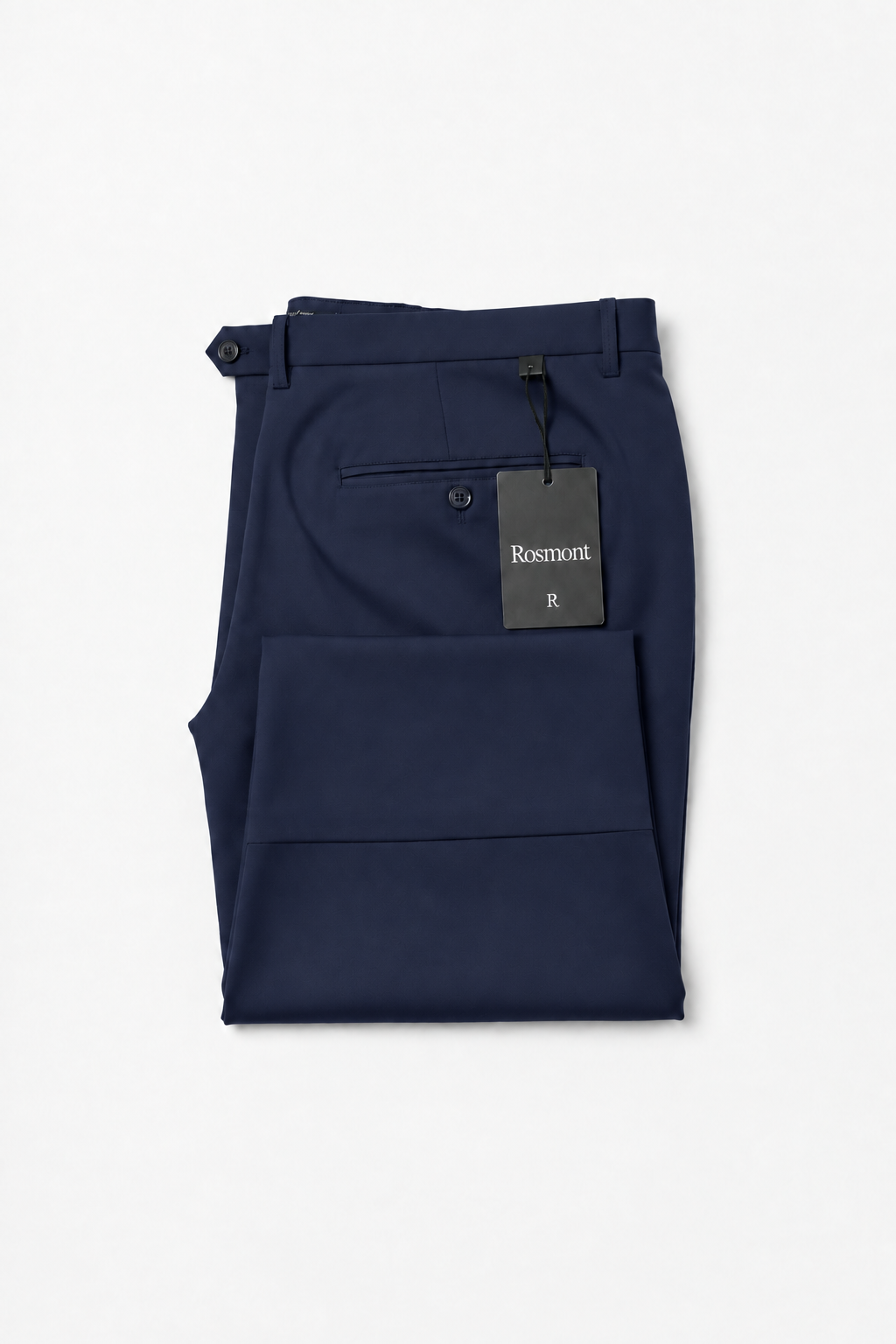 pantalón doblado azul marino